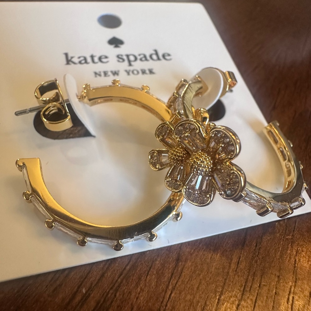 Kate Spade Gold Fleurette Hoop Earrings NEW